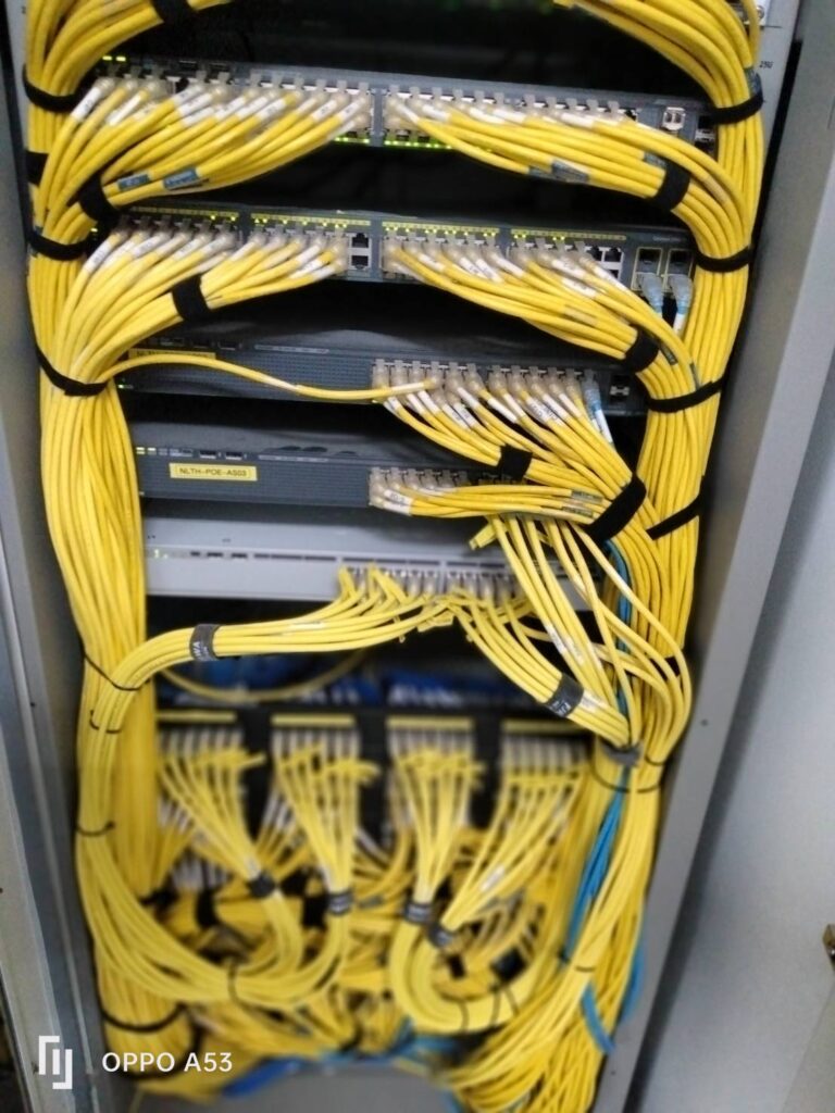 จัดสายแลน wire management เดินสายแลน